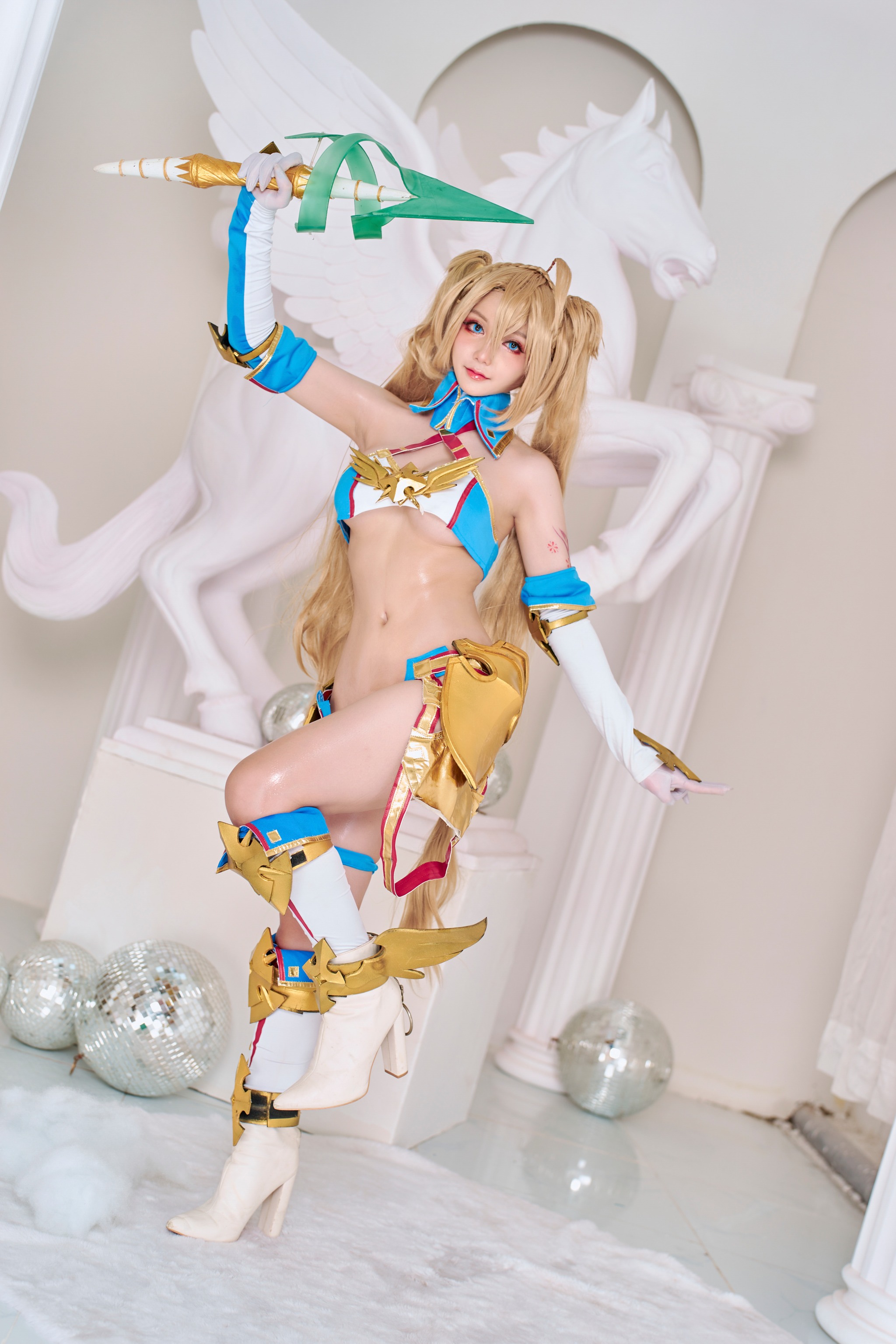 图片[1]-Joyce Lin2x – NO.017 Bradamante[38P]-XikXak